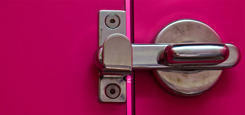 Childproof Gate Lock in North Port, Florida