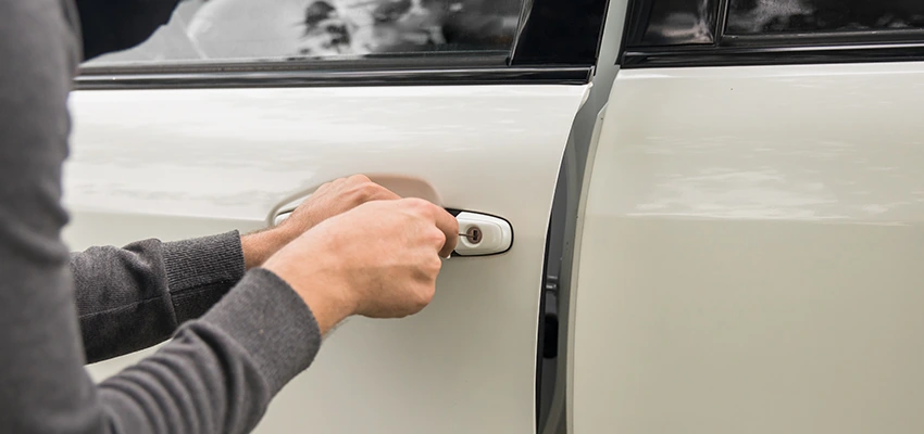 Unlock Car Door Service in North Port, FL